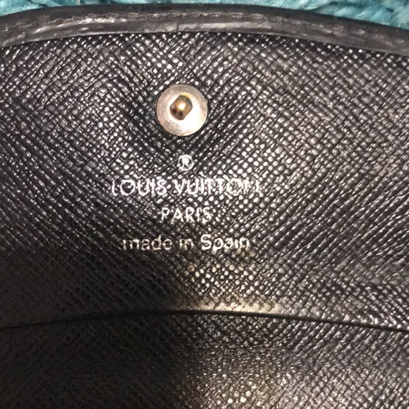 Louis Vuitton Wallet Black Epi Leather - Picture 3 of 9
